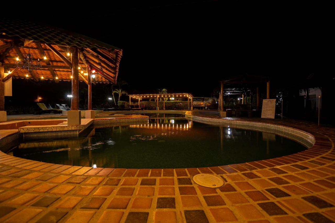 Hotel El Rancho Кепос Екстер'єр фото
